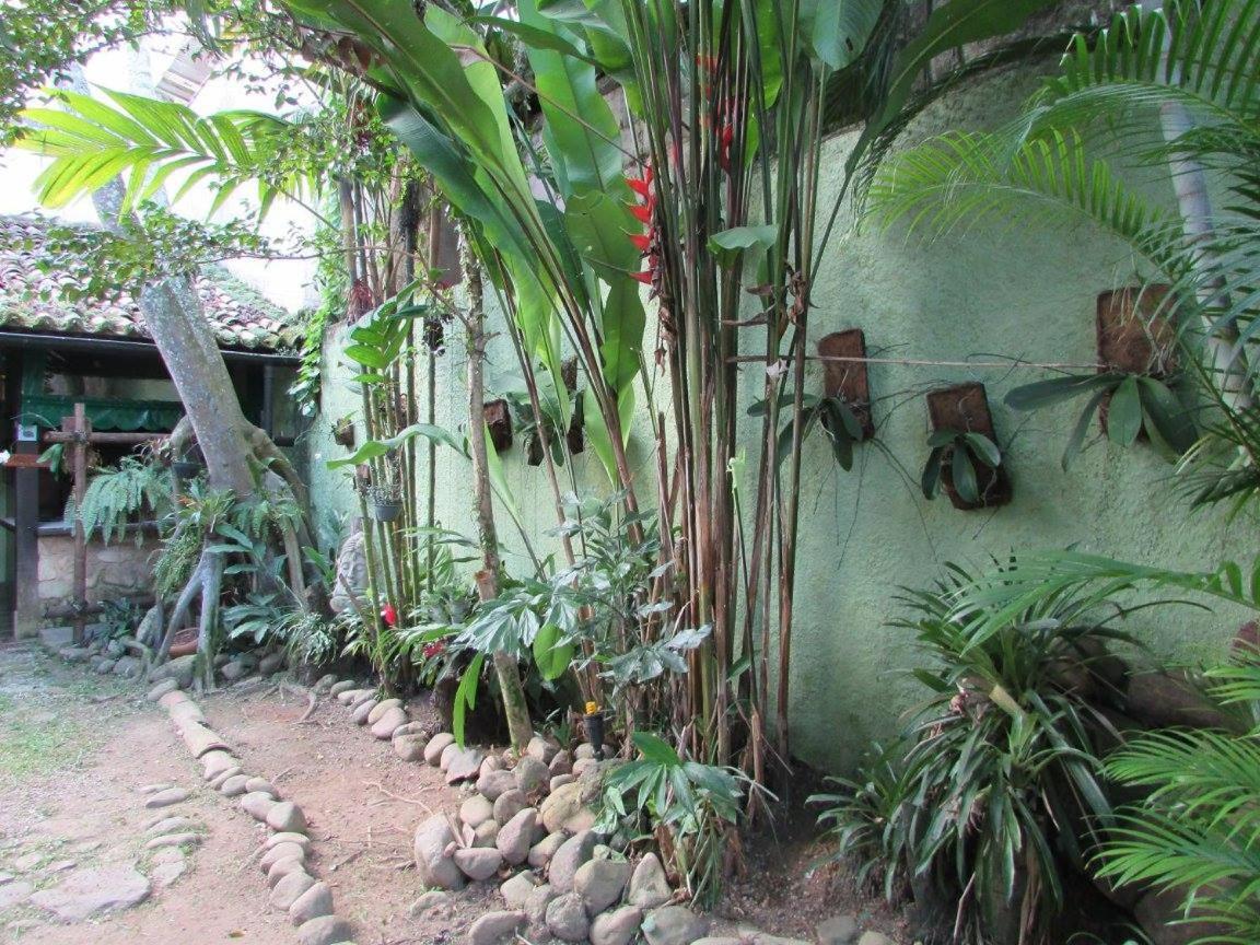 Pousada Solar Do Algarve Em Paraty Ha 5 Minutos Do Centro Historico Exterior foto